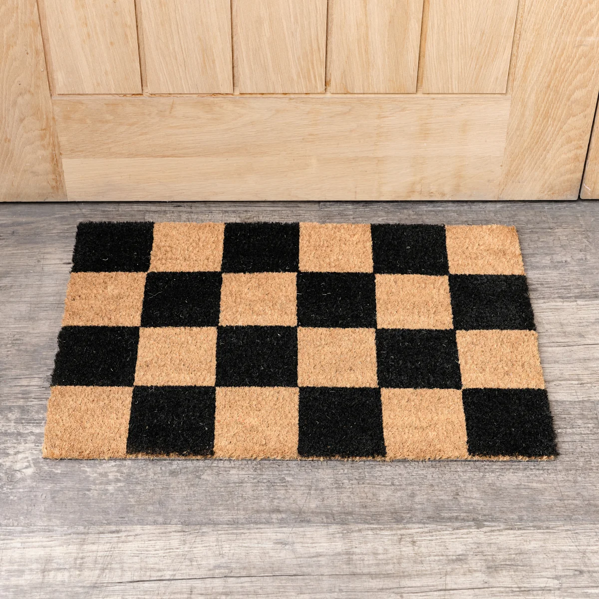 Dependable Black Natural Checked Print Coir Door Mat - 40cm x 60cm Trendy