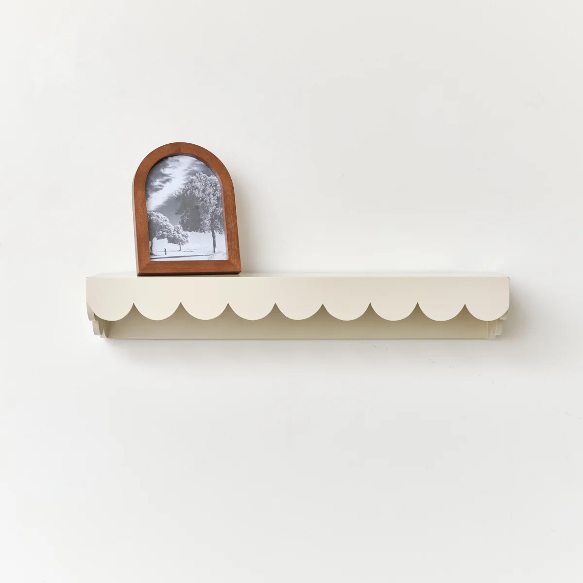 Soft Large Pale Taupe Scalloped Wall Storage Shelf - 61cm Natural
