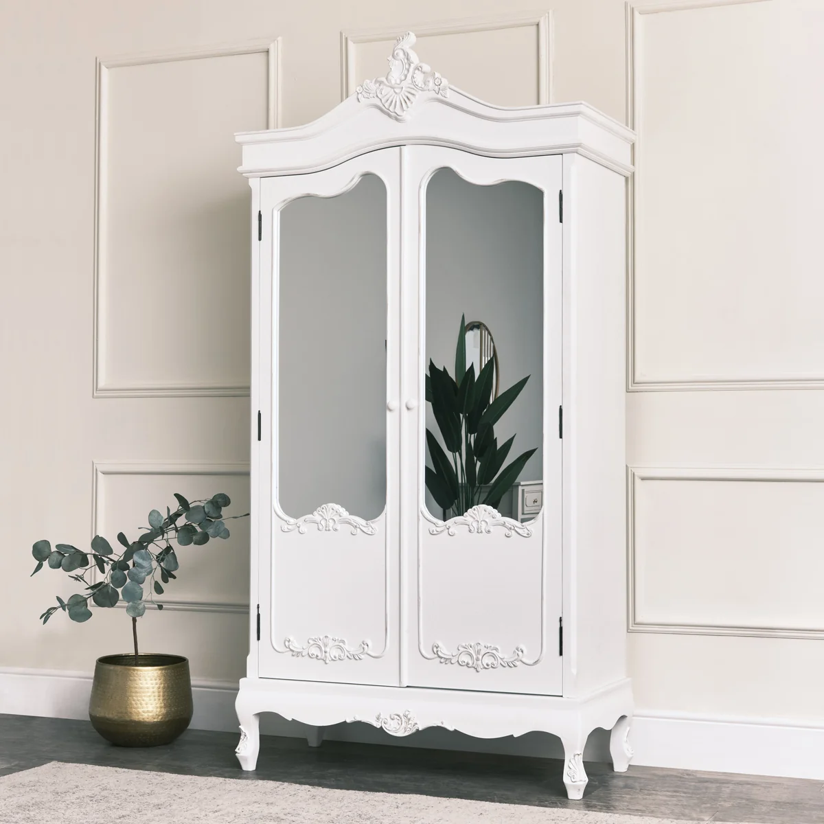 Top-Quality Antique White Mirrored Wardrobe - Pays Blanc Range Carefully Designed