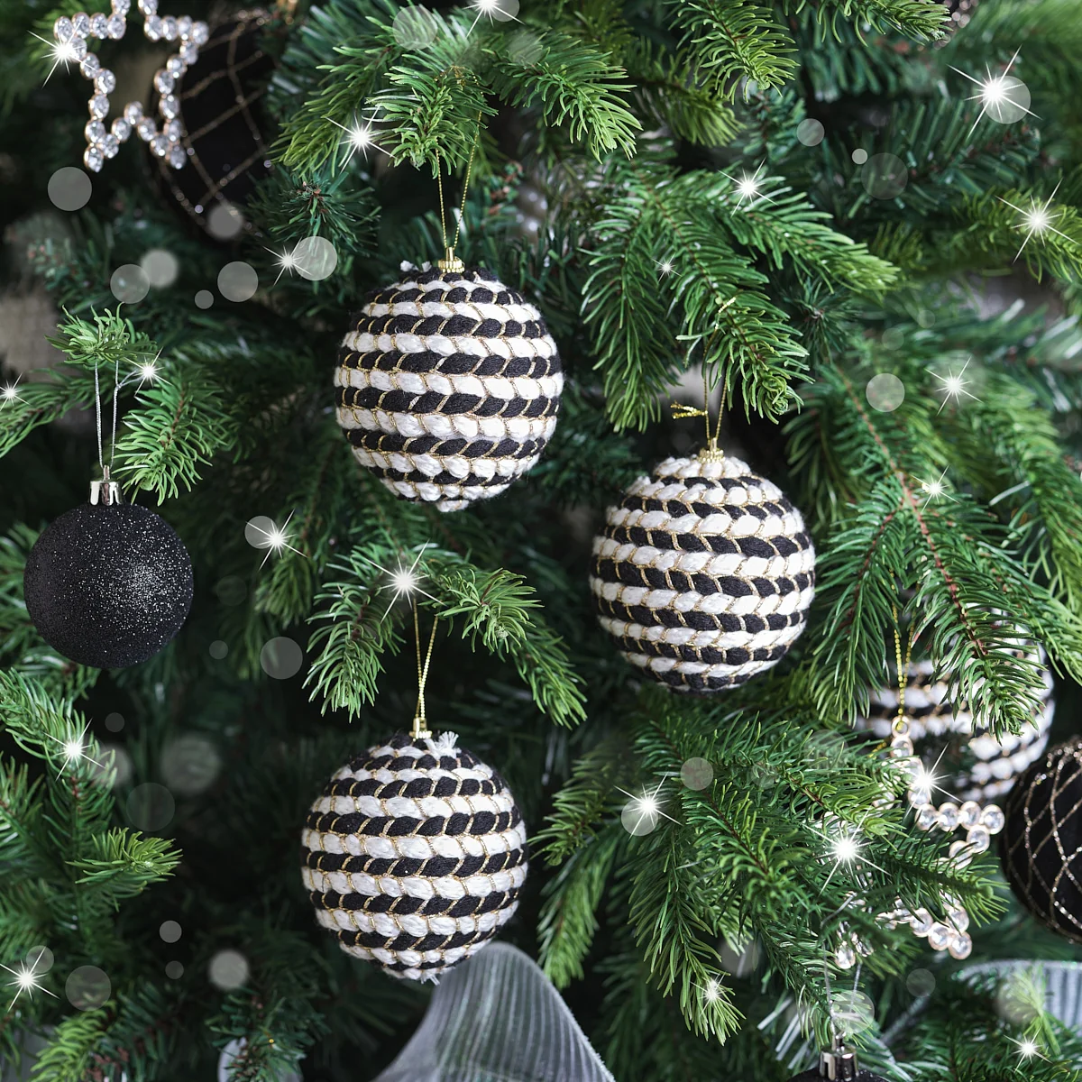 Natural Set of 3 Round Black White Stripe Rope Christmas Tree Baubles - 8cm Powerful