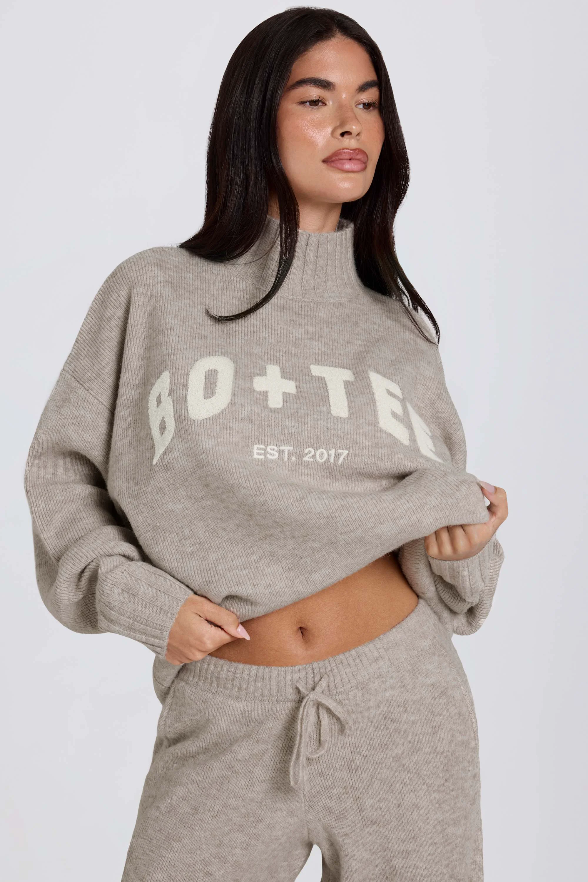 High-Performance Soft Knit Oversized Jumper in Oatmeal Genuine