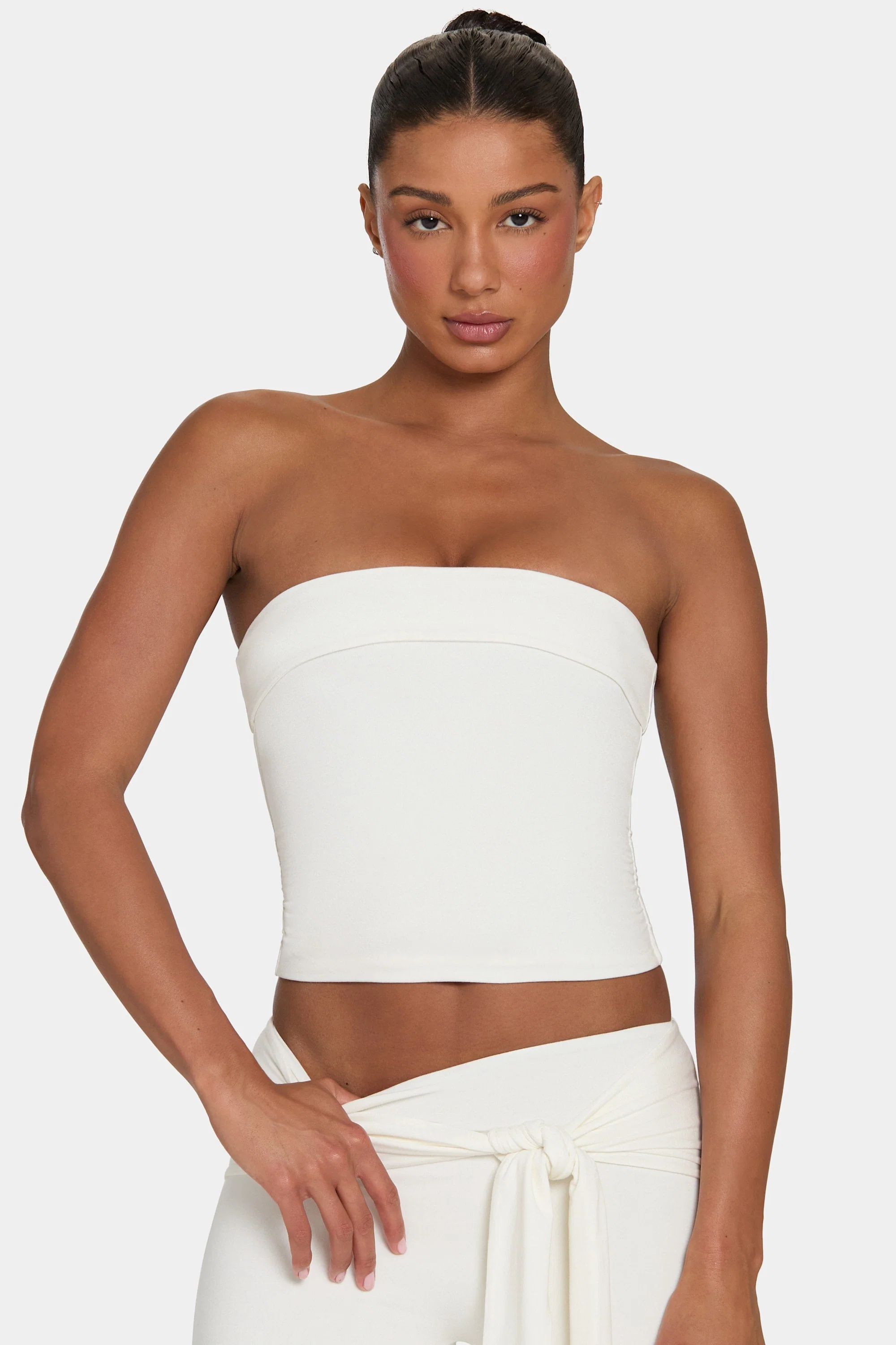 Long-Lasting ButterCloud™ Tube Top in Coconut Powerful