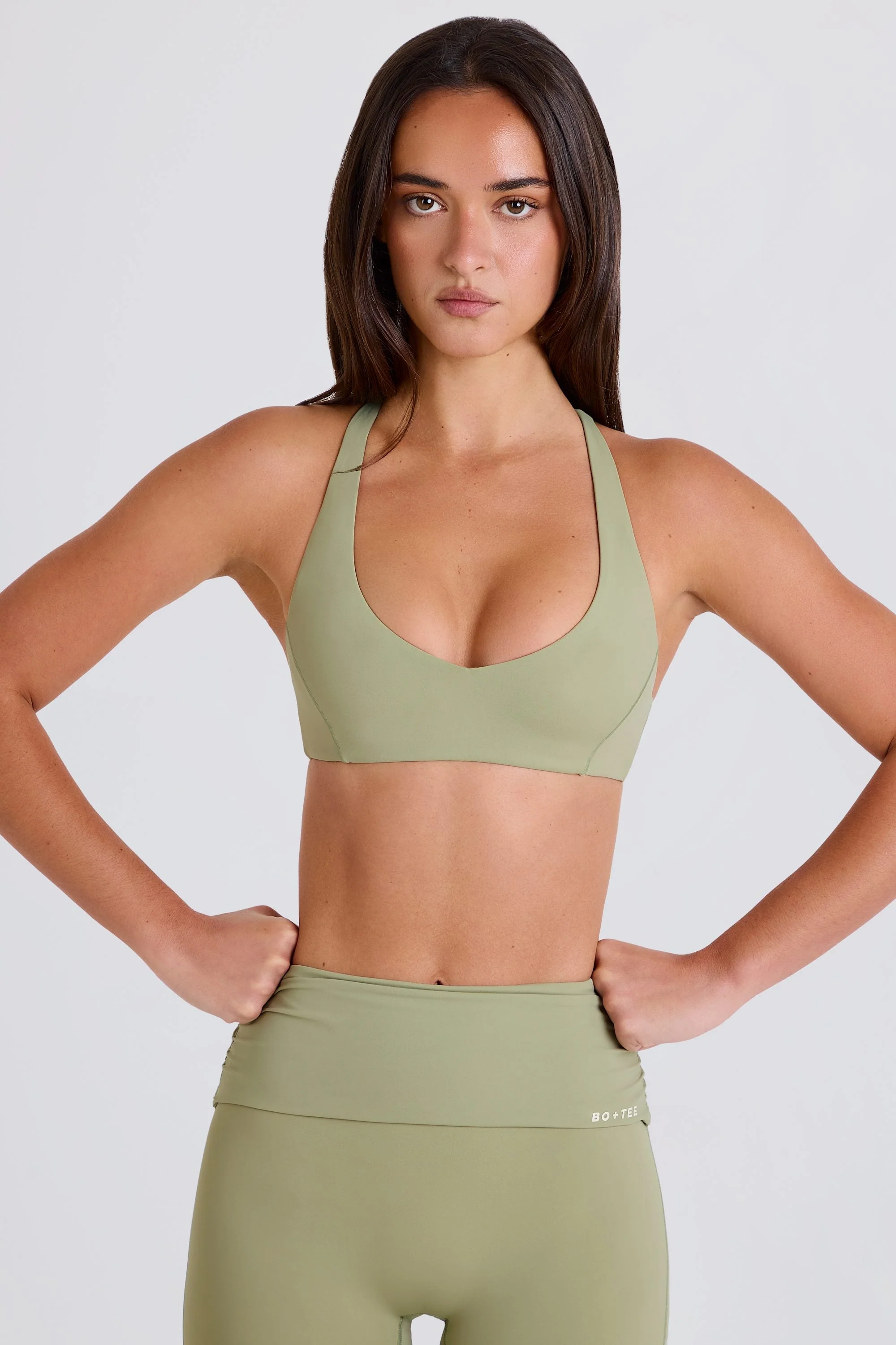 Pure Crossback V-Neck Sports Bra in Matcha Premium