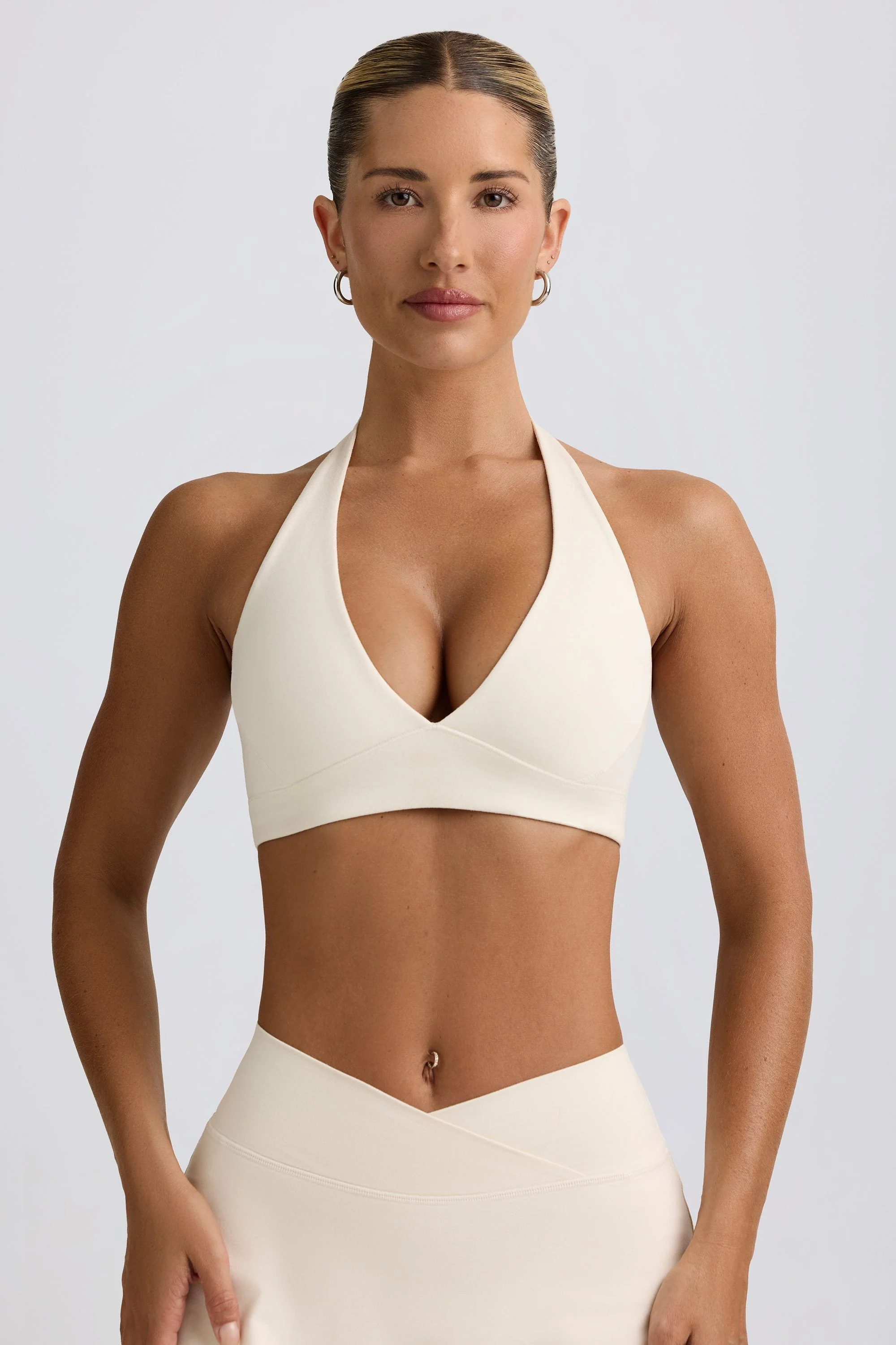 Top-Quality Brushed Jersey V-Neck Sports Bra in Vanilla Lightweight
