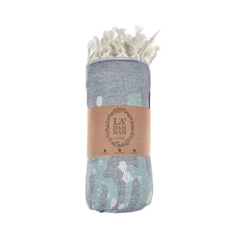 Carefully Designed Deep Bubbles Towel for Comfort and Superior Absorption Fine