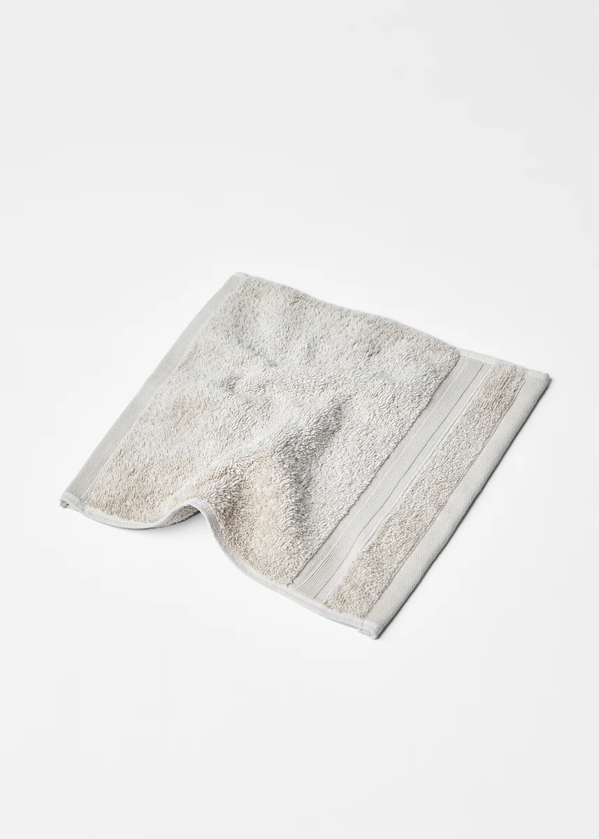 Authentic Foxford Luxury Cotton Face Towel - Nacre Superior