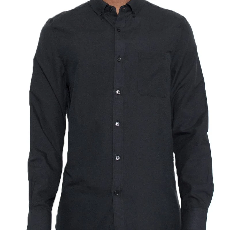 Relaxed Your Look with Our Men's Black Button-Up Shirt – for Any Occasion Professional