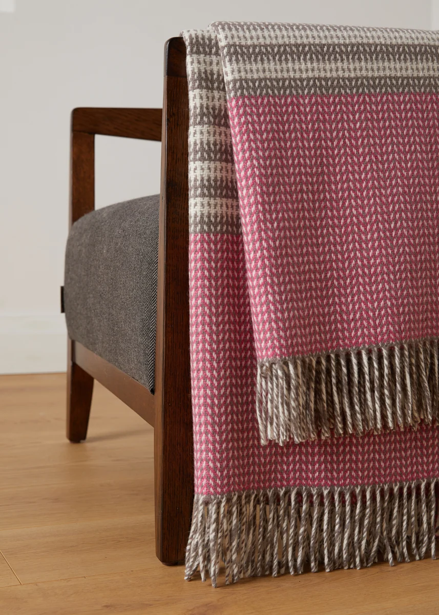 Environmentally Friendly Foxford Ella Cashmere and Lambswool Throw High-Quality