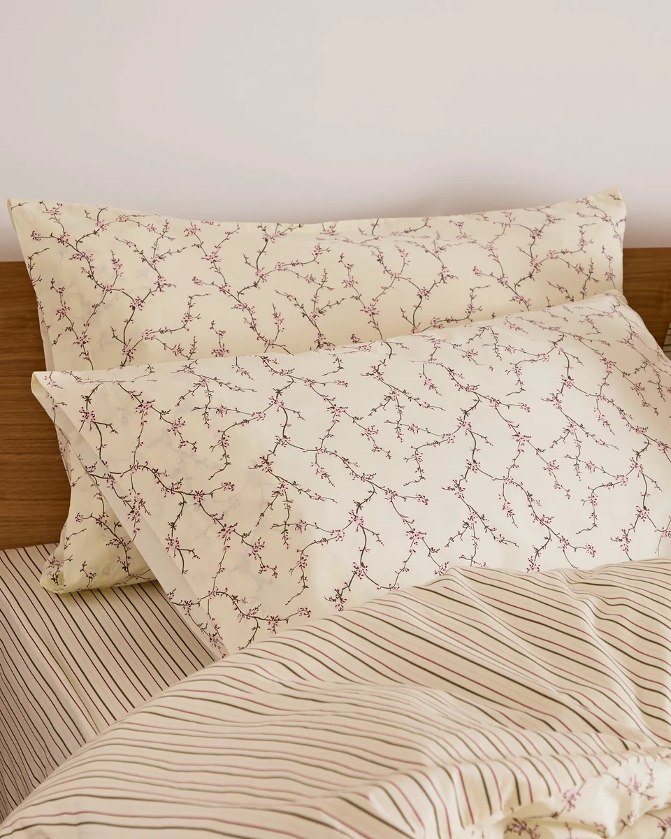 Official Foxford Tess Pillowcase Set Selected