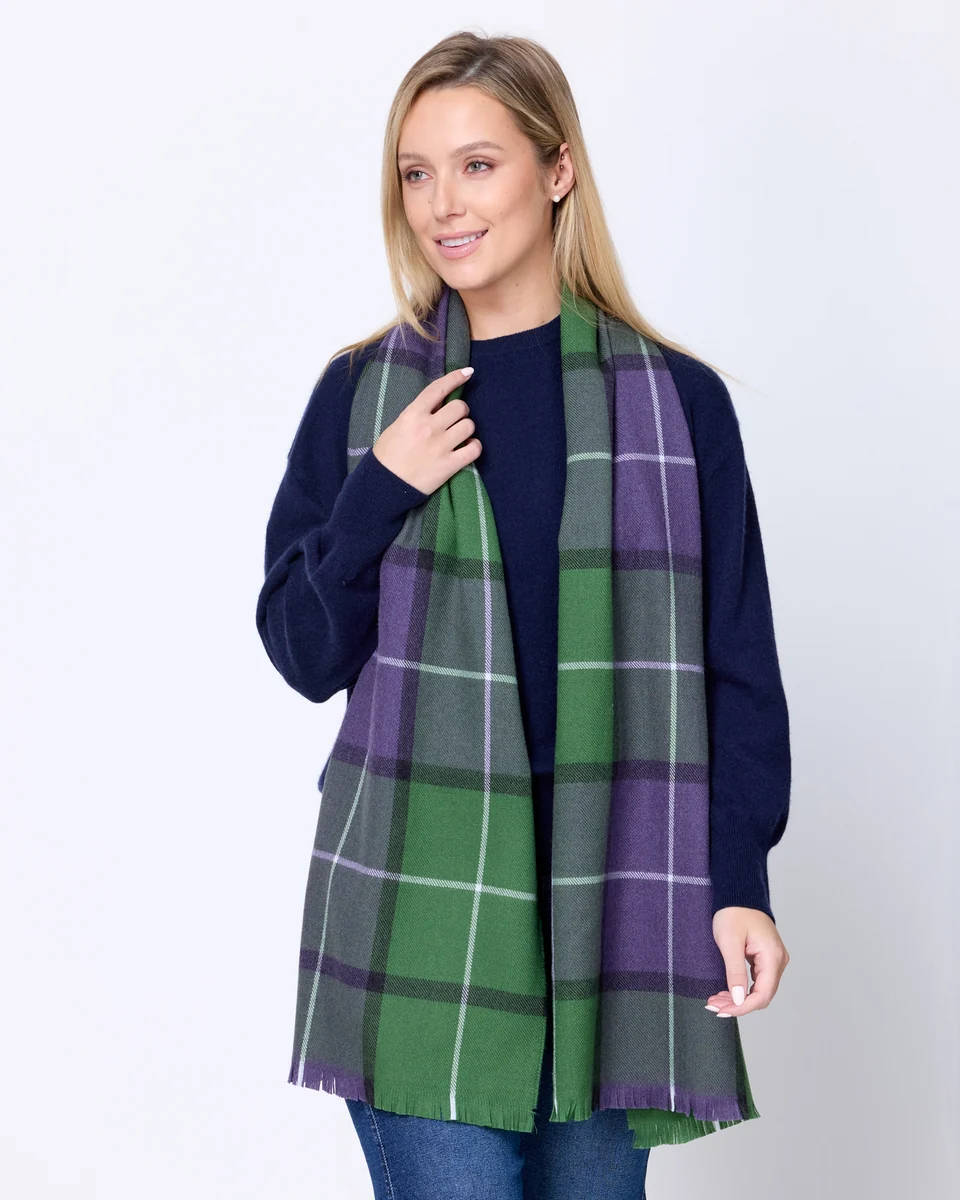 Solid Foxford Connemara Tartan Extra-Fine Merino Scarf Minimalist