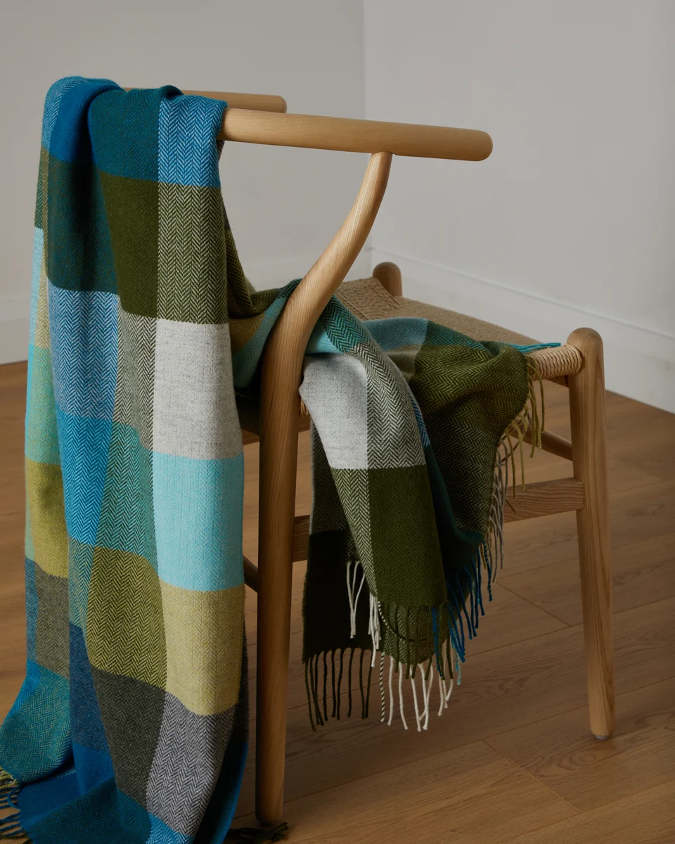 Selected Foxford Neale Lambswool Throw User-Friendly