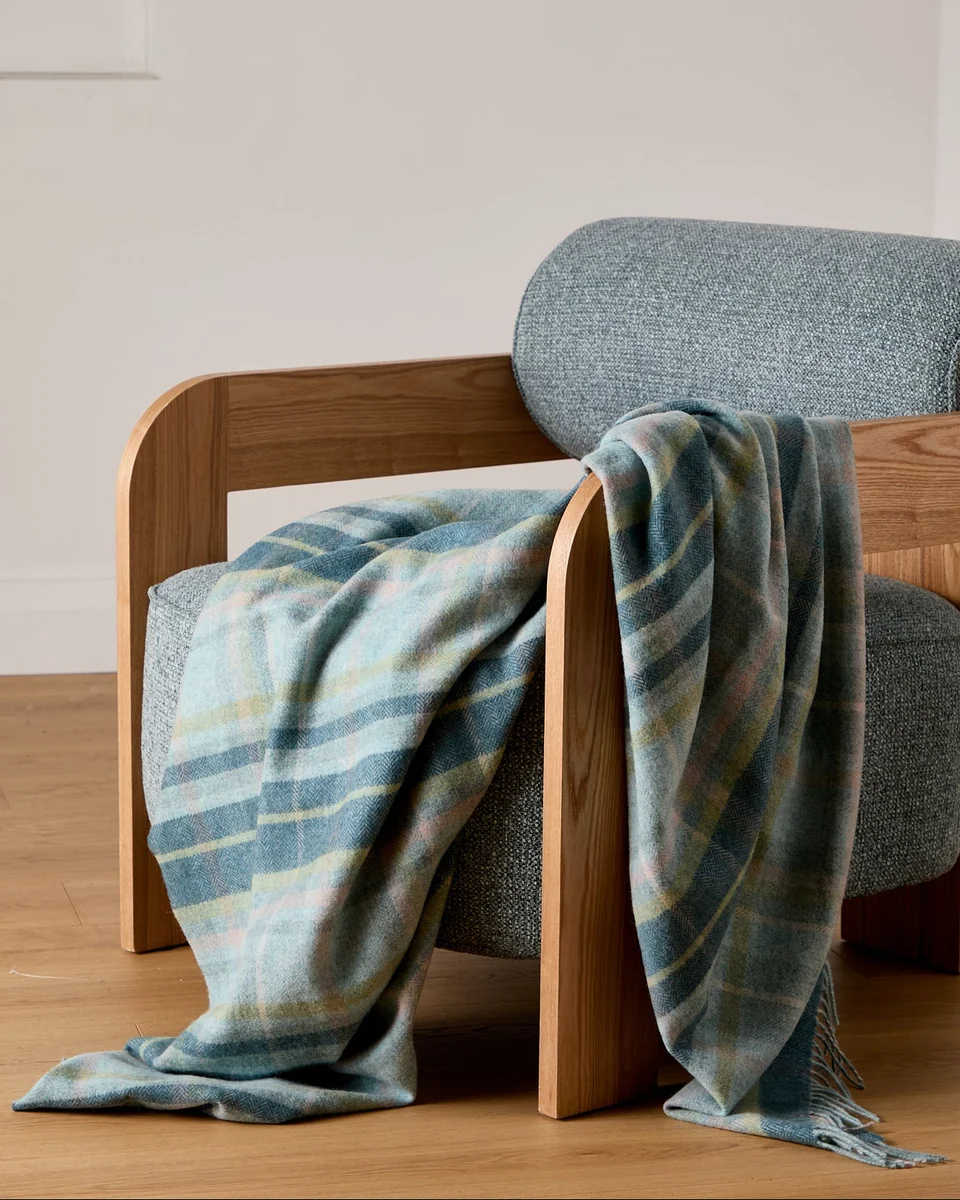 Comfortable Foxford Rosslare Lambswool Throw Crafted