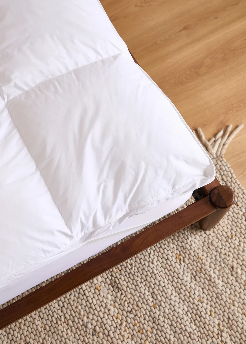 Proven Foxford Clusterfil Mattress Topper - Double Fine