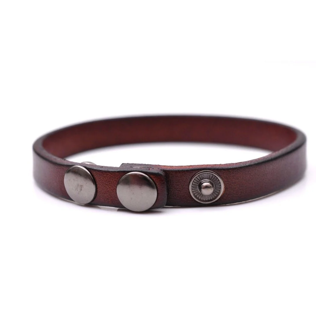 User-Friendly Lennart Pulsera minimalista ajustable de piel de vaca Classic