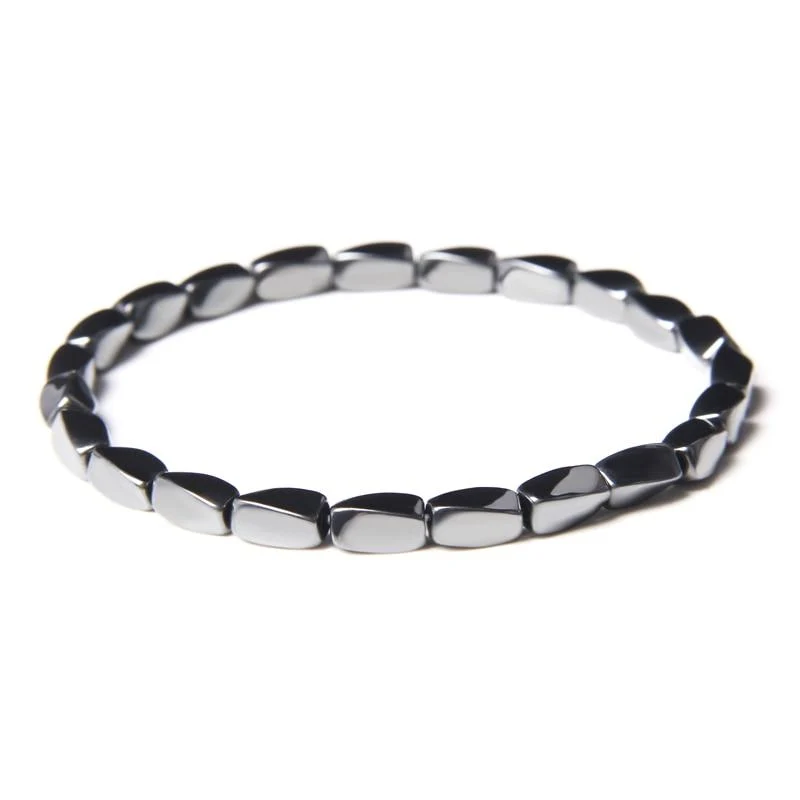Versatile Pulsera geométrica de cuentas de hematites Powerful