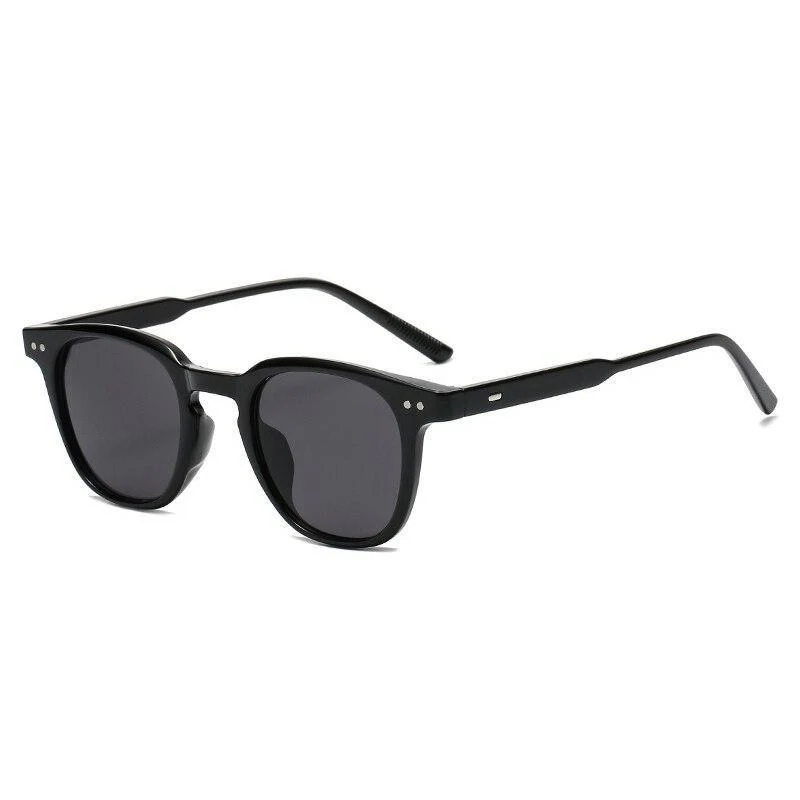 Outstanding Vito Milano Black Sunglasses Functional