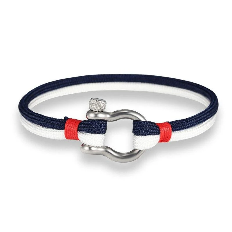 Detailed Horseshoe Shackle Twin Rope Bracelet Superior