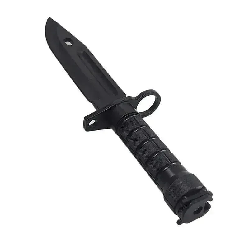 Certified Cuchillo de goma para entrenamiento con funda daga de plástico flexible para accesorios y artes marciales de Halloween. Trusted