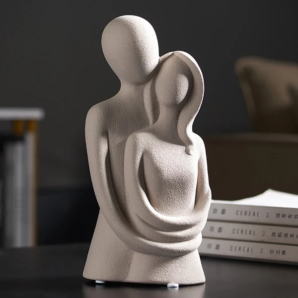Breathable Abstract Lover Modern Figurine