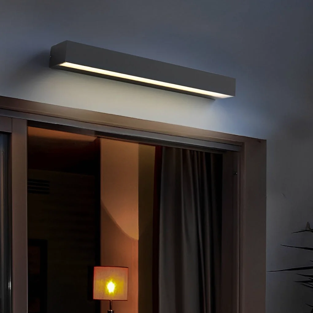Innovative Minimalist Strip Waterproof LED Black Modern Outdoor Wall Washer Light Secure