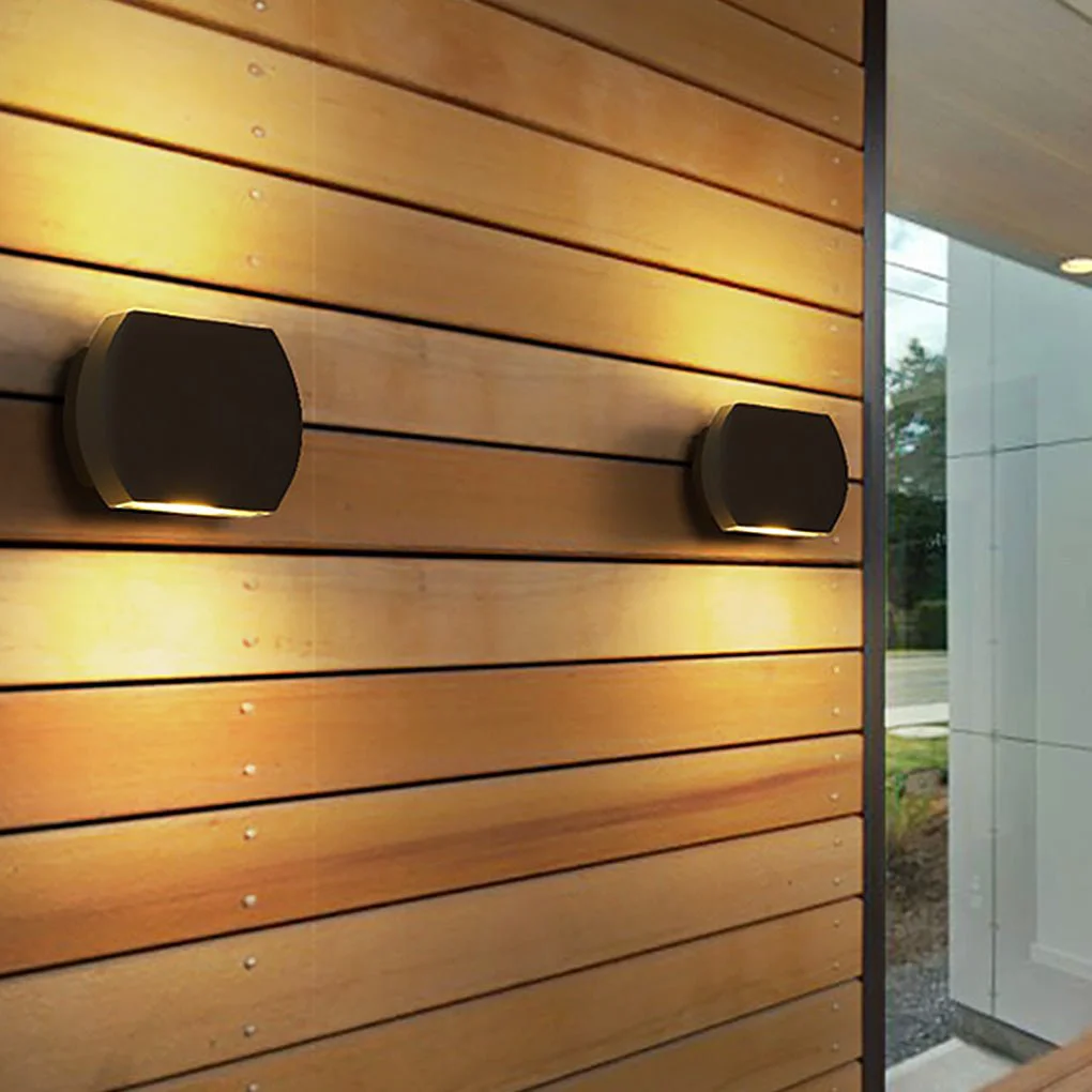 Fine Crafted Nordic Minimalist Outdoor LED Waterproof Wall Light for Villa Courtyard Aisle Exclusive
