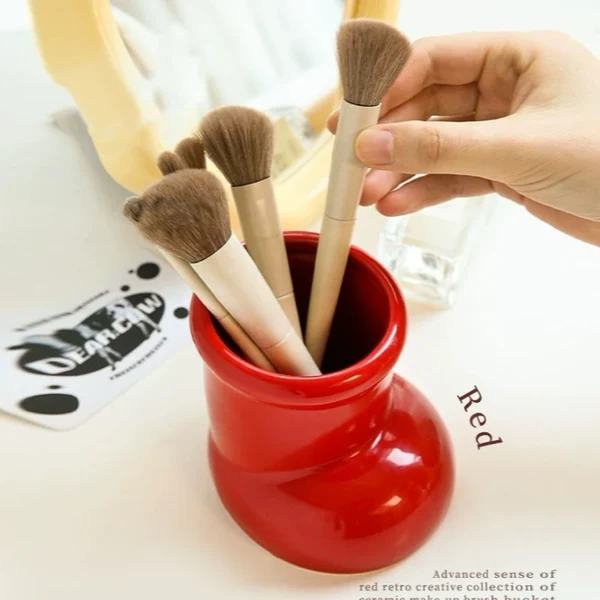 Elegant Red Boot Pen Holder Desk Organizer Top-Quality