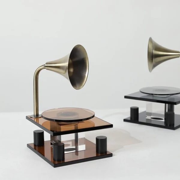 High-Grade Decorative Jukebox Crystal Ornament Modern Desk Sculpture Carefully Designed