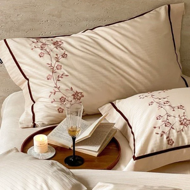 Powerful Cherry Blossom Vines Bedding Set World-Class
