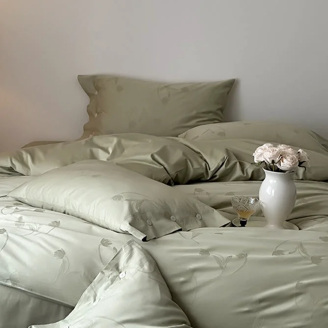 Premium Material Water Colour Soft Bedding Set Casual