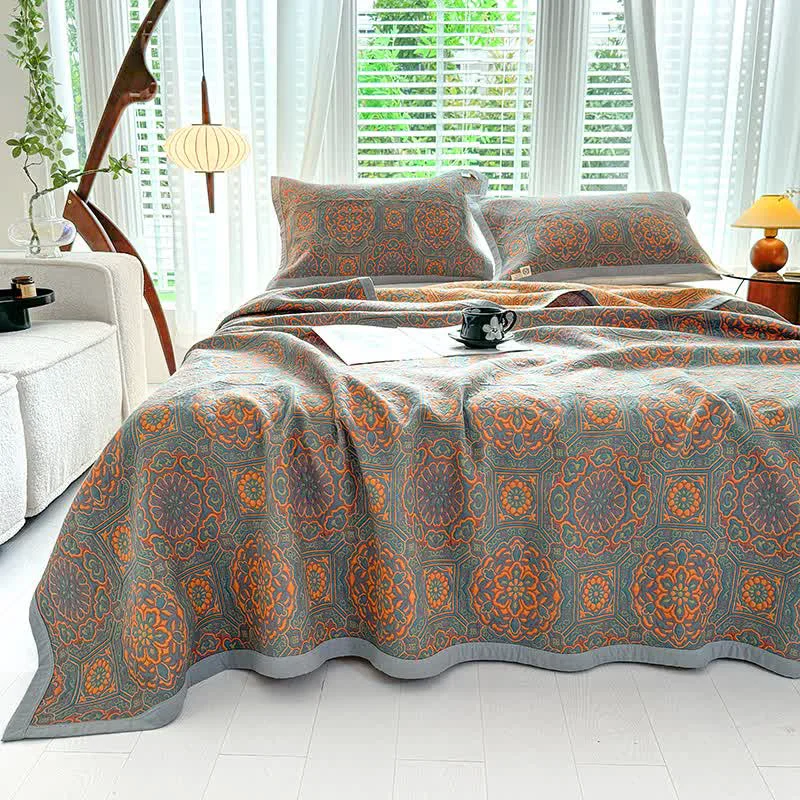 Lightweight Cotton Gauze Retro Floral Luxurious Quilt Efficient