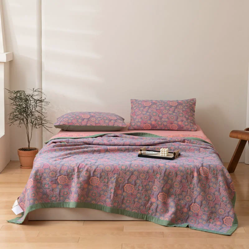 Organic Flower Jacquard Cotton Gauze Reversible Quilt Trusted