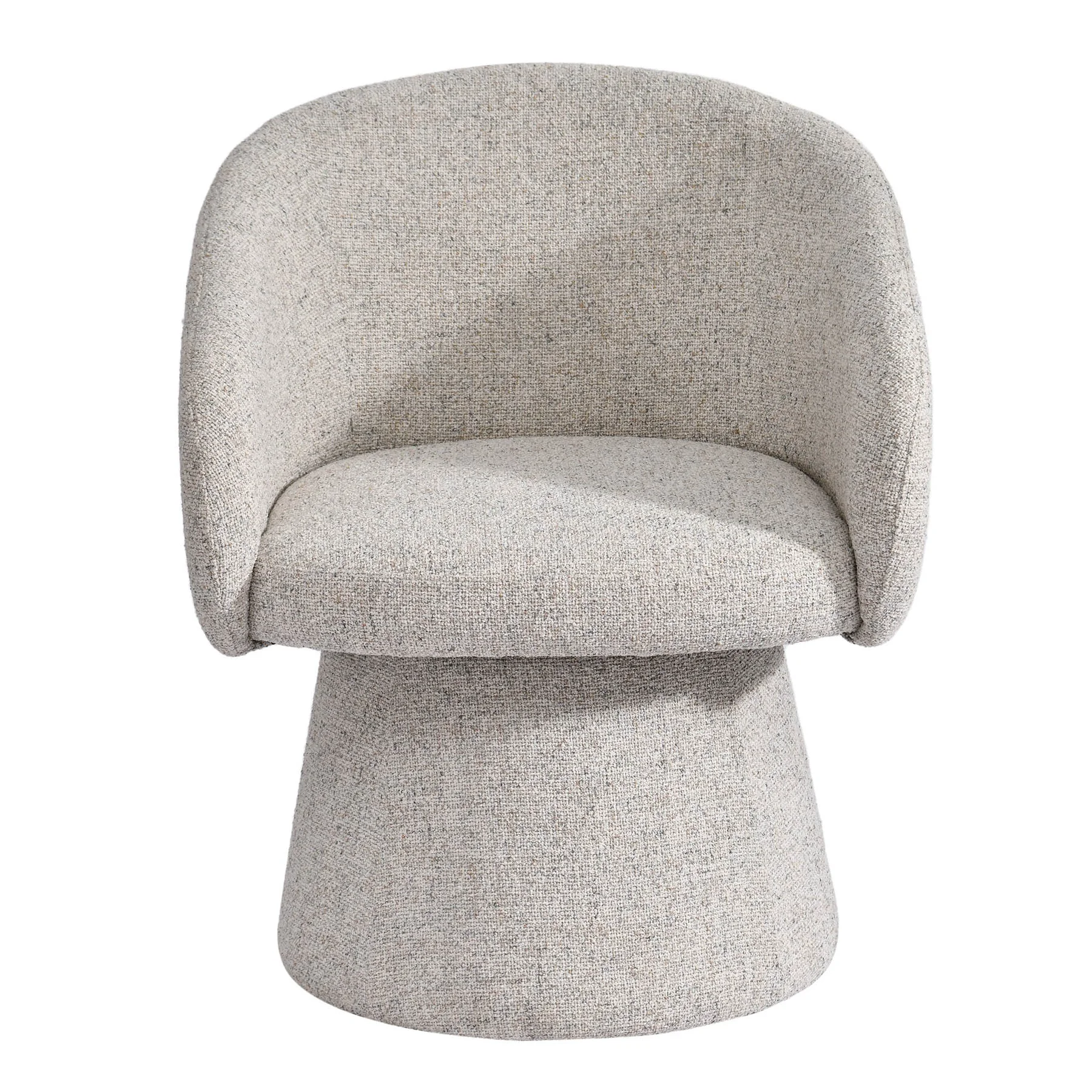 Easy-to-Use Misha Club Chair Expertly Made