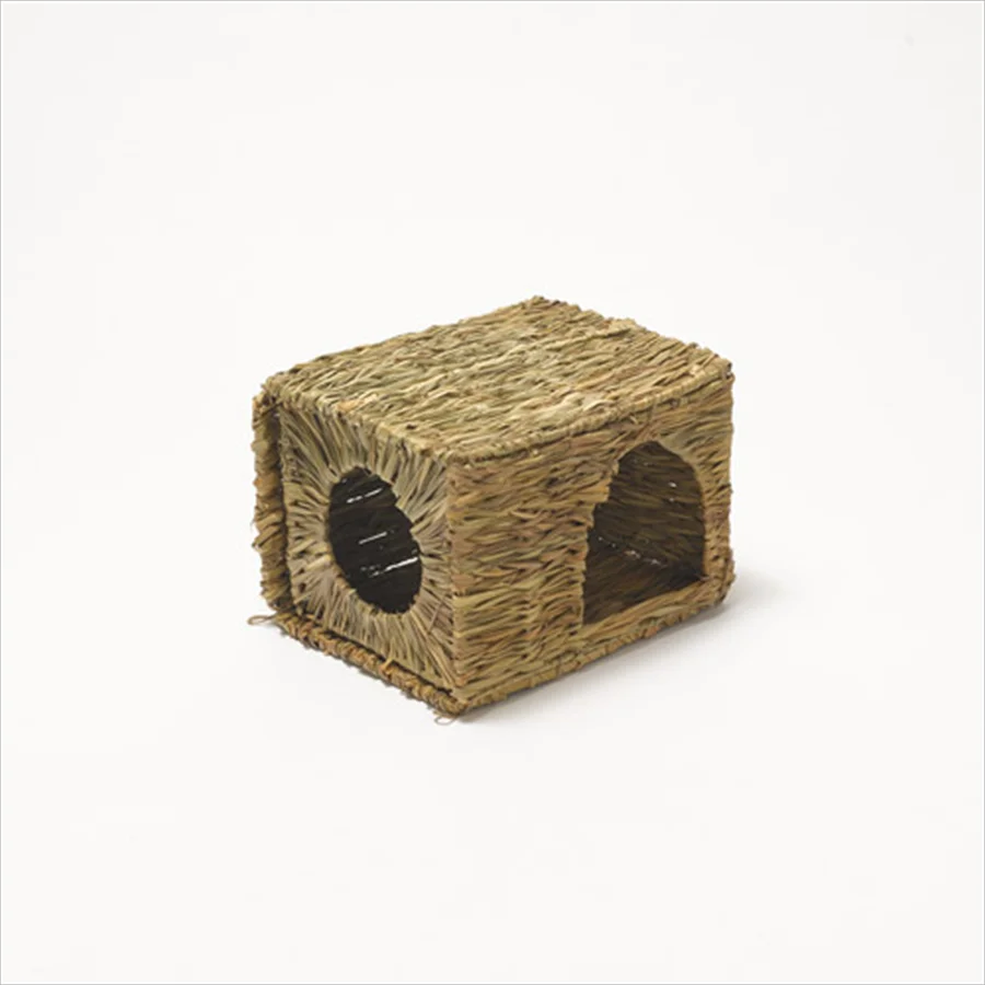 Breathable Woodlands Seagrass Rabbit Hideaway Advanced